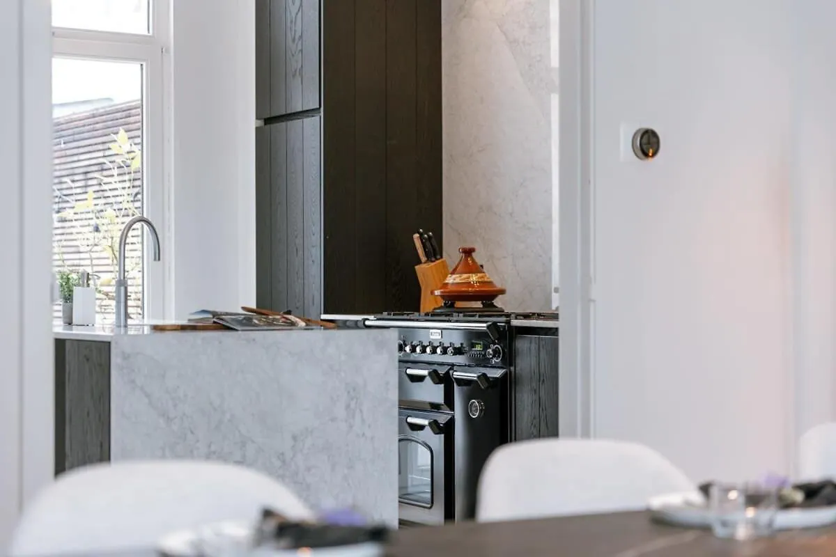 Vakantiehuis Huswell - Charming House In Antwerp With Free Parking Villa België