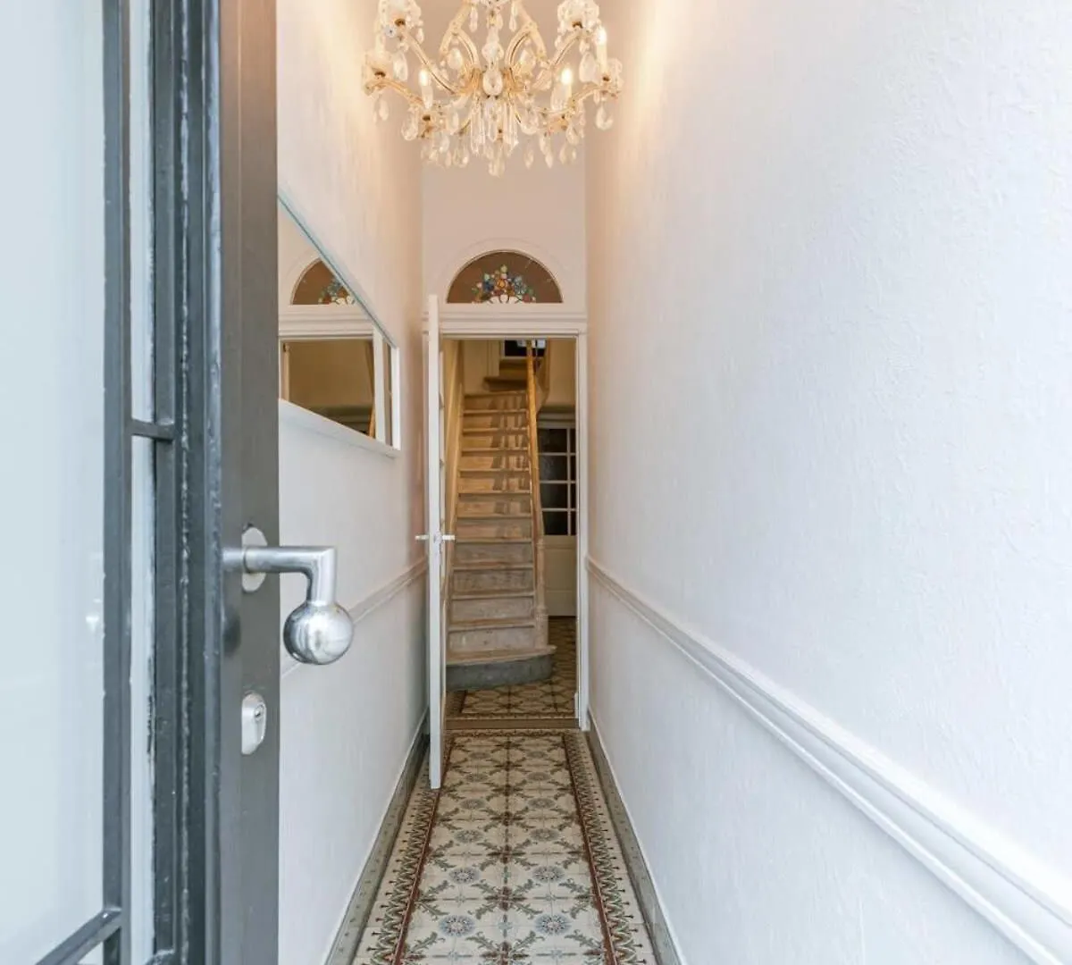 Huswell - Charming House In Antwerp With Free Parking Villa 0*,